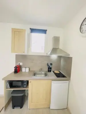 Cuisine ou kitchenette dans l'établissement Bascule Rive Gauche - WiFi - 2 Guests