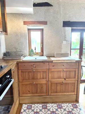 Cuisine ou kitchenette dans l'établissement La Grange de Montrésor