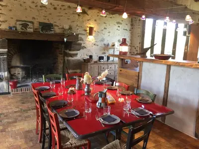Restaurant ou autre lieu de restauration dans l'établissement Country-side house close to loire-valley castles