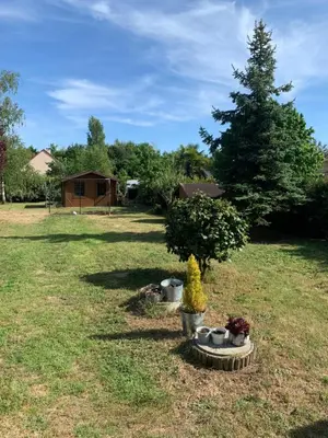 Jardin de l'établissement Aux portes du circuits