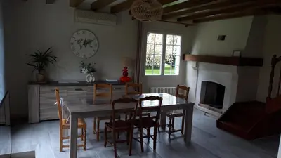 Coin salon dans l'établissement Maison de Campagne à 2 min du zoo de Beauval