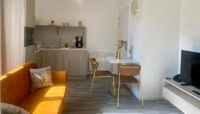 Télévision ou salle de divertissement dans l'établissement DOMITYS - Cœur de Loire