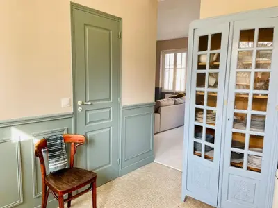 Cuisine ou kitchenette dans l'établissement Charmante maison jardin centre
