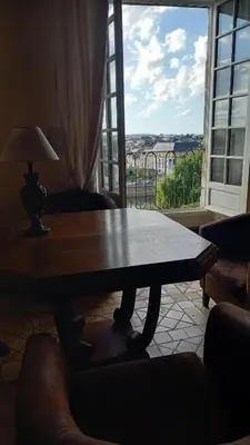 Balcon ou terrasse dans l'établissement Maison avec vue le Vieux Mans
