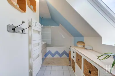 Plan de l'établissement L'Érudit - Maison avec jardin - 9 V - Parking