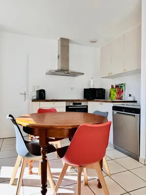 Cuisine ou kitchenette dans l'établissement L Escapade Rurale