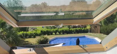 Piscine de l'établissement Véro et Domi ou située à proximité