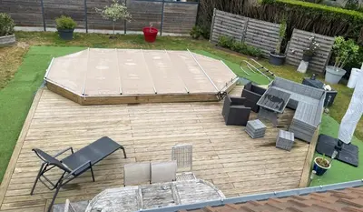 Jardin de l'établissement chambres avec une salle de bain Mulsanne circuit 24 heures du Mans