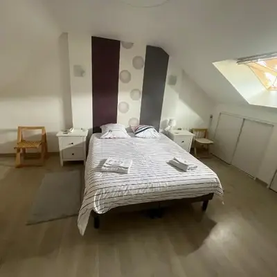 chambres avec une salle de bain Mulsanne circuit 24 heures du Mans