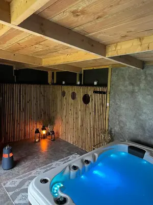 Plan de l'établissement Love You Suite Romantique Spa 25min du futuroscope