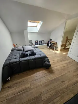 Un ou plusieurs lits dans un hébergement de l'établissement Chambre S proche circuit 24H