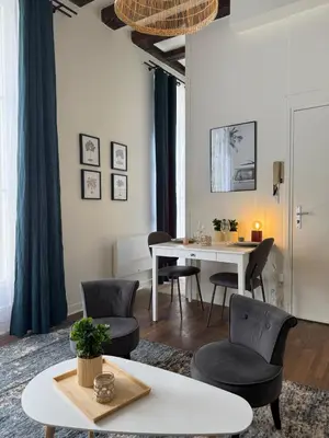 Plan de l'établissement Quartier Vieux Tours, Grand studio avec coin chambre