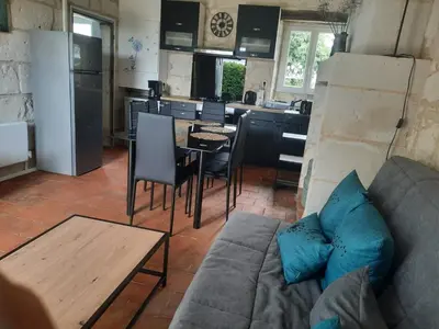 Cuisine ou kitchenette dans l'établissement Gîte aux Pissenlits