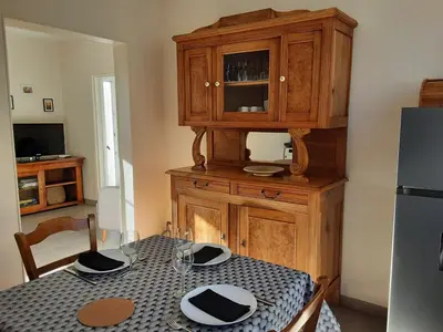 Cuisine ou kitchenette dans l'établissement La petite Maison de Niré