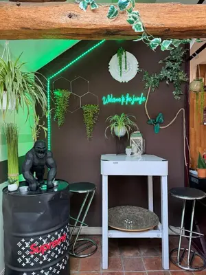 Coin salon dans l'établissement Loft en campagne