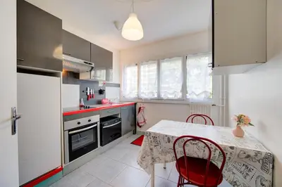 Cuisine ou kitchenette dans l'établissement Le Terminus Gare de Tours