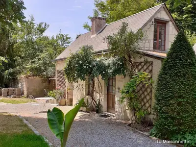 Jardin de l'établissement Domaine de la Closerie Champêtre - Gîte 1 chambre 1-2 personnes