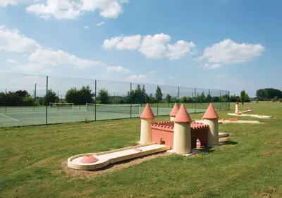 Plan de l'établissement Camping Domaine de la Brèche