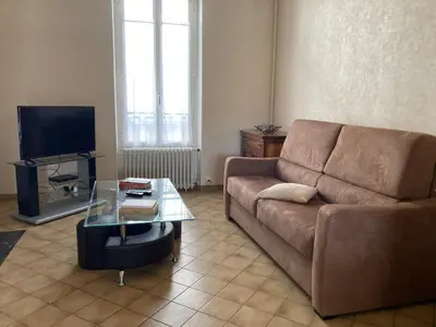 Coin salon dans l'établissement Charmante Mancelle à louer pour évènement circuit 24h