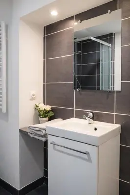 Salle de bains dans l'établissement T1 lumineux - 5 min gare du Mans
