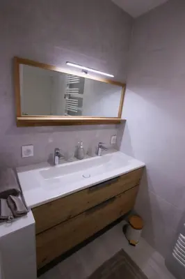 Salle de bains dans l'établissement Gîte de la Tour - 6 personnes