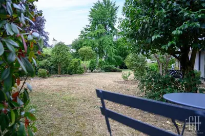 Jardin de l'établissement Studio Cosy - Hyper Centre- 100m Gare Tours