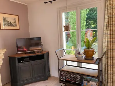 Télévision ou salle de divertissement dans l'établissement Le Fleuriau - Tours, Loire Valley