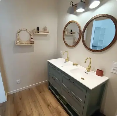 Plan de l'établissement Chambre cosy avec salle de bain privative