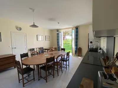 Cuisine ou kitchenette dans l'établissement La maison de Théophile
