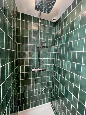 Salle de bains dans l'établissement Appartement Gare 2 Personnes