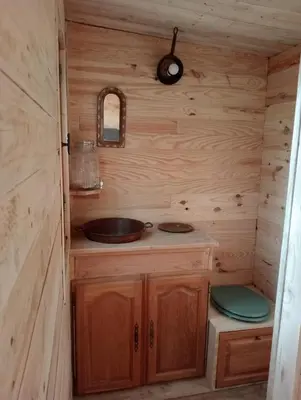 Plan de l'établissement cabane perchée et le chêne