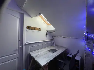 Cuisine ou kitchenette dans l'établissement Chambres d'hôtes de la Rivière Le Mans Circuit 24H