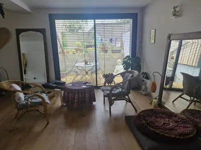 Coin salon dans l'établissement Ananda