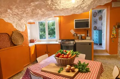 Cuisine ou kitchenette dans l'établissement Les rives enchantées
