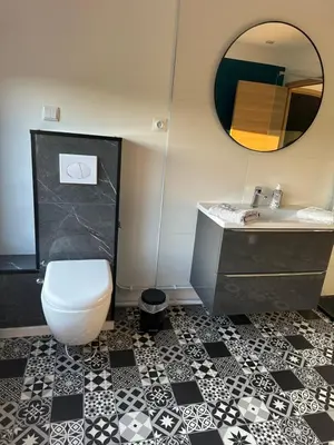 Salle de bains dans l'établissement La Résidence Degas 4 chambres