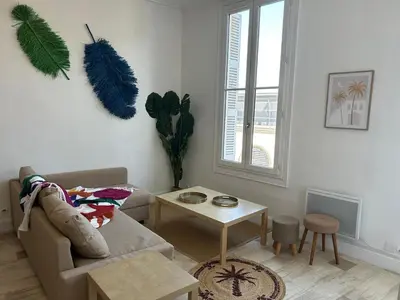 Coin salon dans l'établissement L'Oasis - Halles Châtellerault