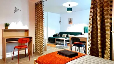 Coin salon dans l'établissement Elegant T3 renove, wifi, 6 personnes max