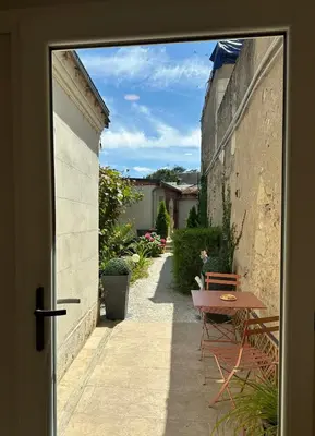 Jardin de l'établissement Amboise hyper centre - Cocon Royal à deux pas du Château