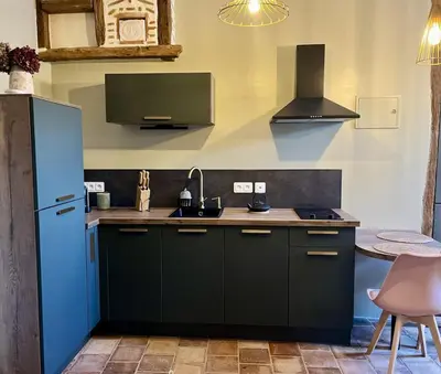 Cuisine ou kitchenette dans l'établissement Le Boudoir de Zine, une escapade au cœur des châteaux