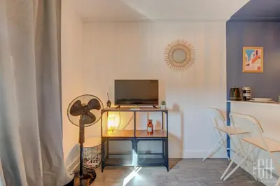 Télévision ou salle de divertissement dans l'établissement Studio 111 - Proche Gare - Hyper centre