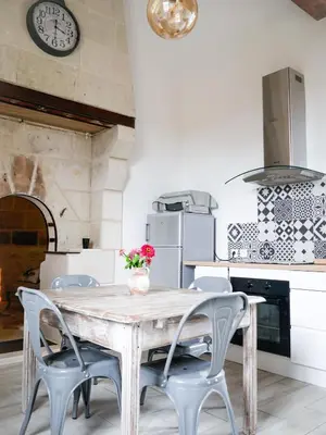 Cuisine ou kitchenette dans l'établissement Le Four à Chanvre