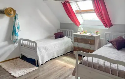 Un ou plusieurs lits dans un hébergement de l'établissement Gite Avec Piscine Et Jacuzzi