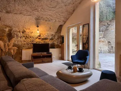 Coin salon dans l'établissement Evasion Troglodyte insolite spa et nature