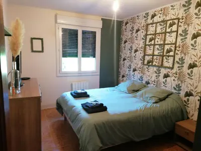 Un ou plusieurs lits dans un hébergement de l'établissement Chambres à louer à 10 minutes du Mans, dans la Sarthe