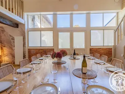 Plan de l'établissement Gîte spacieux de 8 chambres au cœur des vignes d'Anjou - FR-1-622-112
