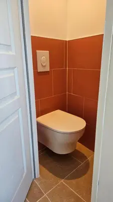 Salle de bains dans l'établissement La Tour'angelle