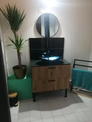Télévision ou salle de divertissement dans l'établissement Panorama