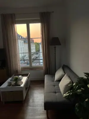 Coin salon dans l'établissement La pause Saumuroise