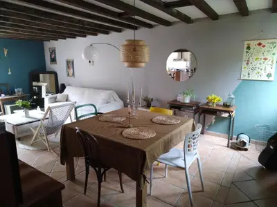 Coin salon dans l'établissement Maison tourangelle en pierre