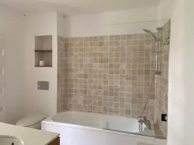 Salle de bains dans l'établissement Le petit chateau
